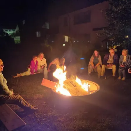 Ferienwohnung Burgenwelt Im Wilden Sueden Münsingen Exterior foto