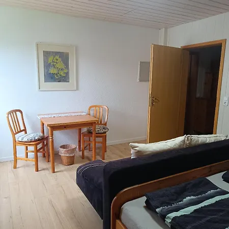 Ferienwohnung Burgenwelt Im Wilden Sueden Münsingen Exterior foto