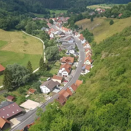 Ferienwohnung Burgenwelt Im Wilden Sueden Münsingen Exterior foto