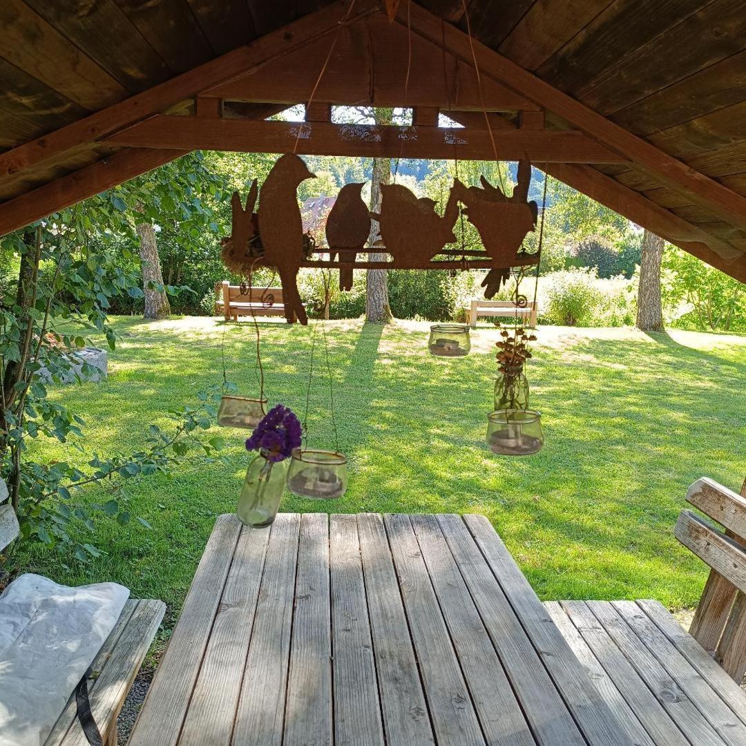Burgenwelt Im Wilden Sueden *